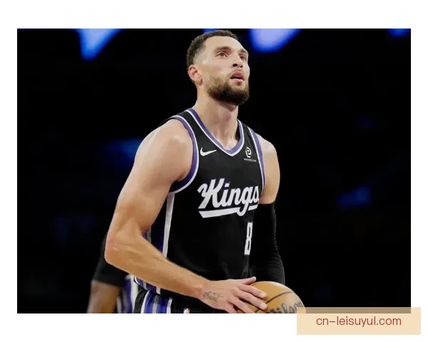 国王彻底摆烂小萨拉文赛季报销